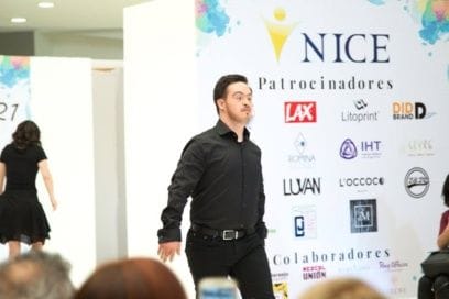 Participante como Modelo en 1º Pasarela / GALERIAS GDL / SERES 21(2018