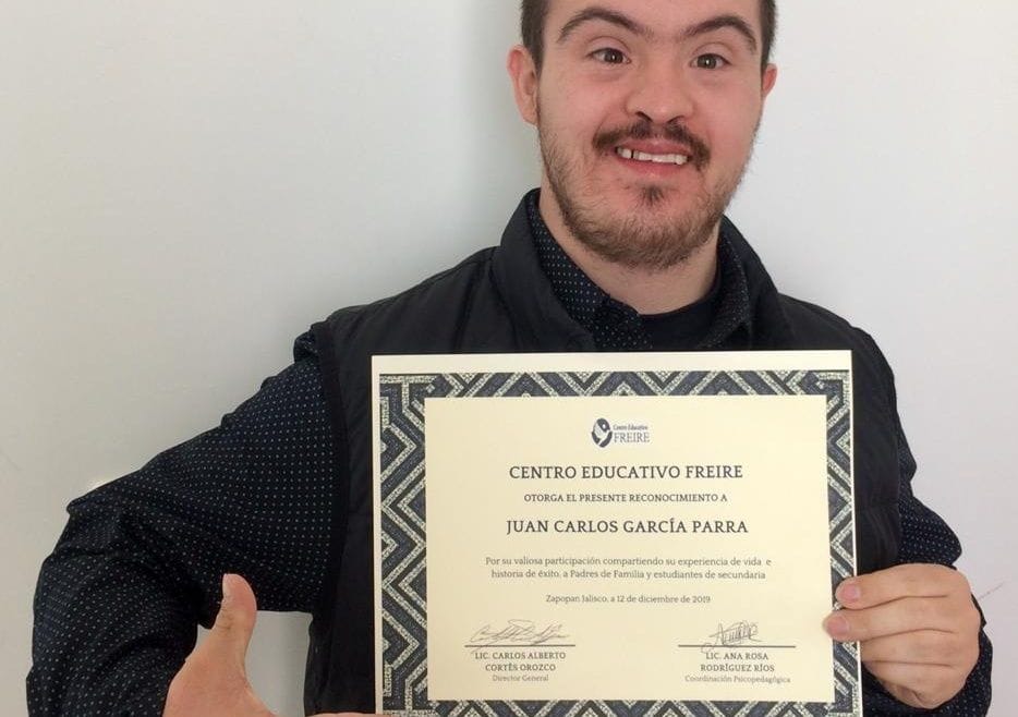Charla para padres y jóvenes